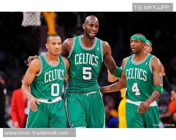 深圳网球队战术解析：如何在比赛中提升团队协作与个人表现